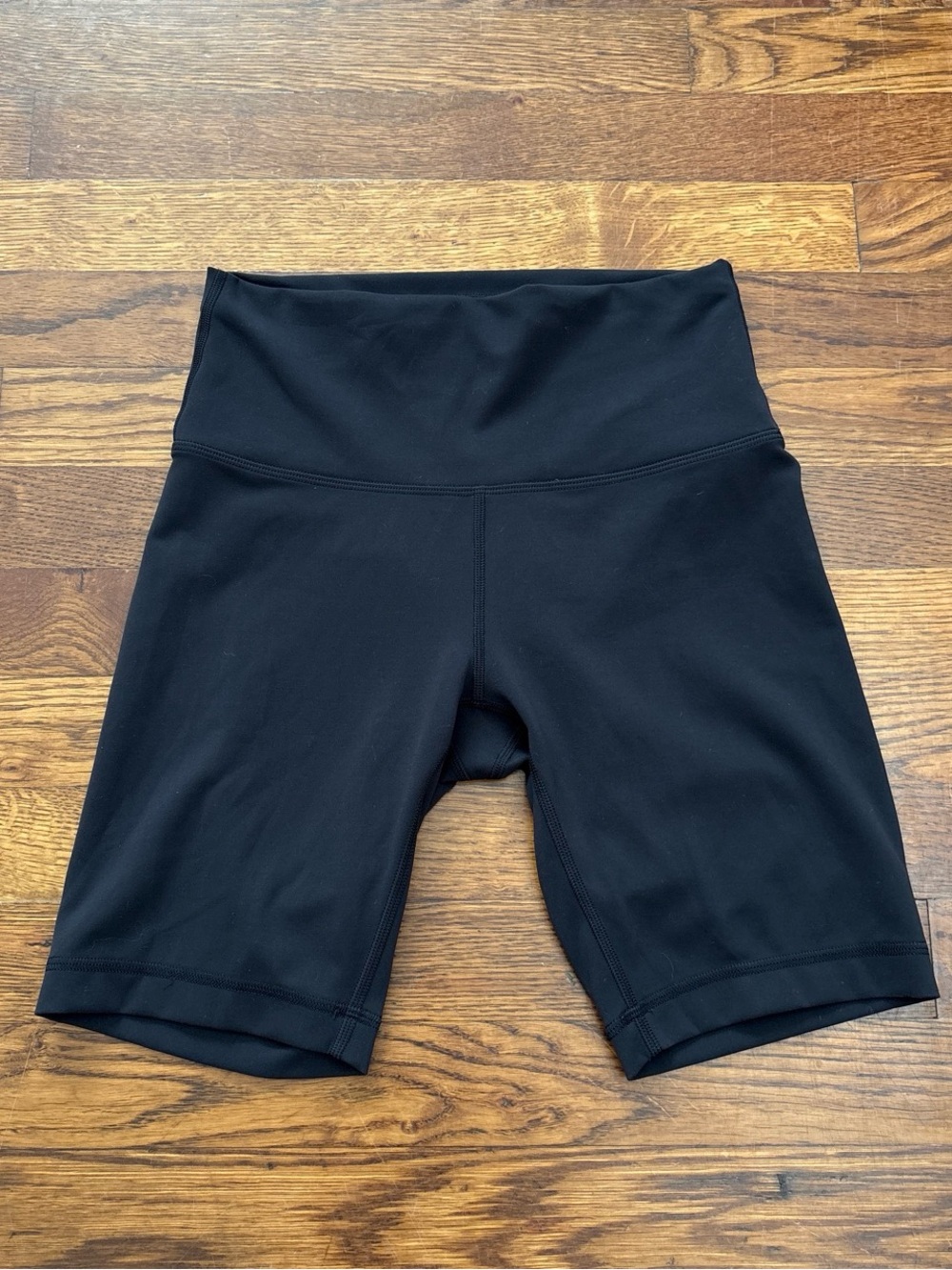 Lululemon Black Align Shorts size 6